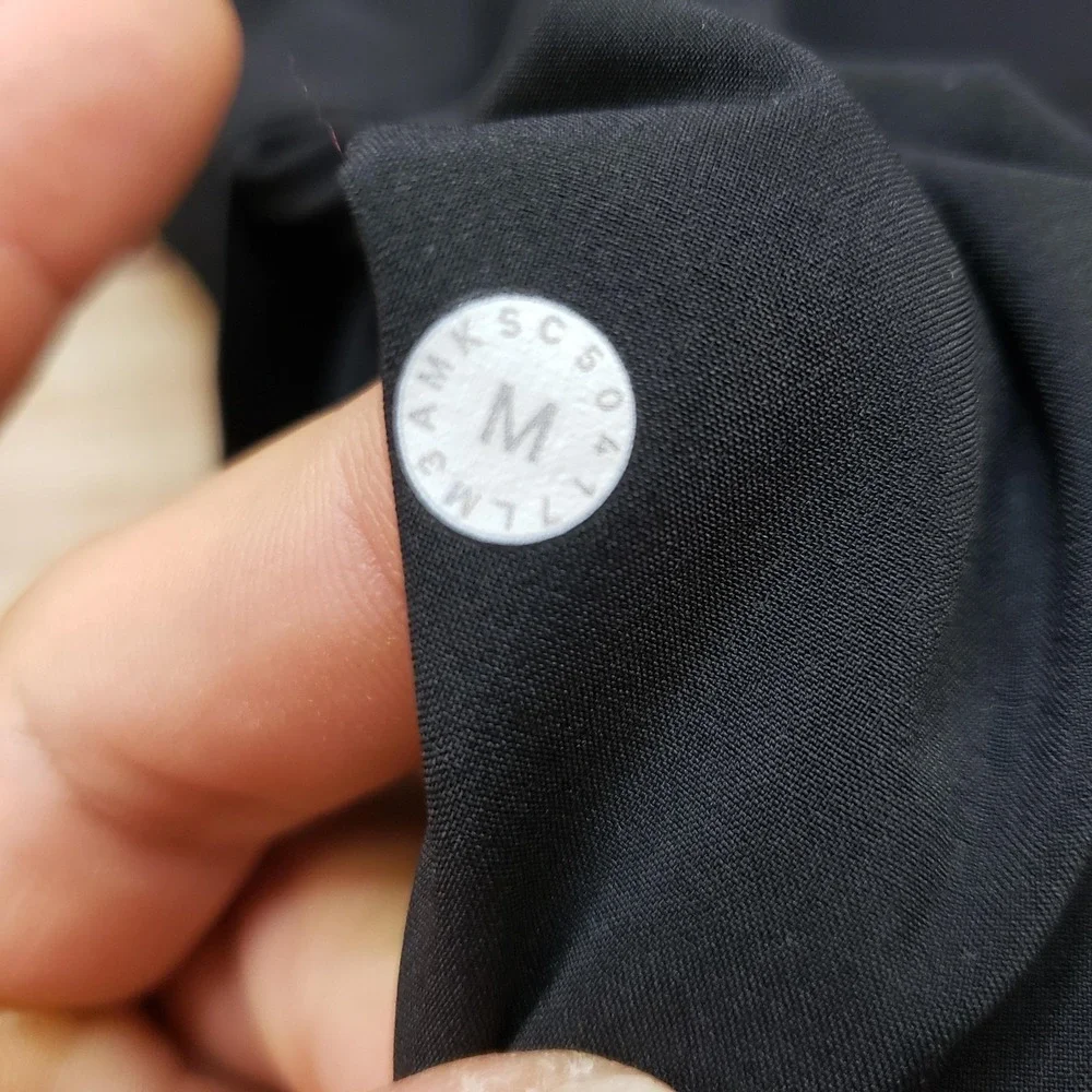 Lululemon Hoodie Womens M Black Pullover Lightweight Stretch‎ Hooded Reflective
